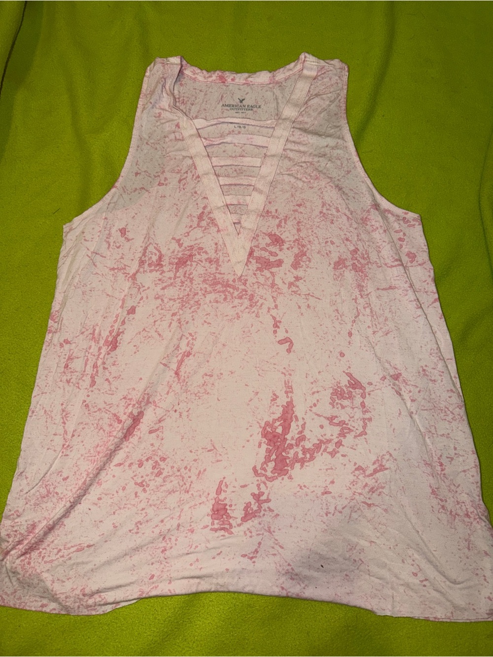 American Eagle Outfitters Pink Marble VβNeck Ladder Strap Tank
